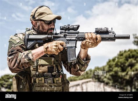 Mercenary 的图像结果