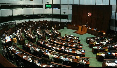 香港立法会否决政改议案-香港商报