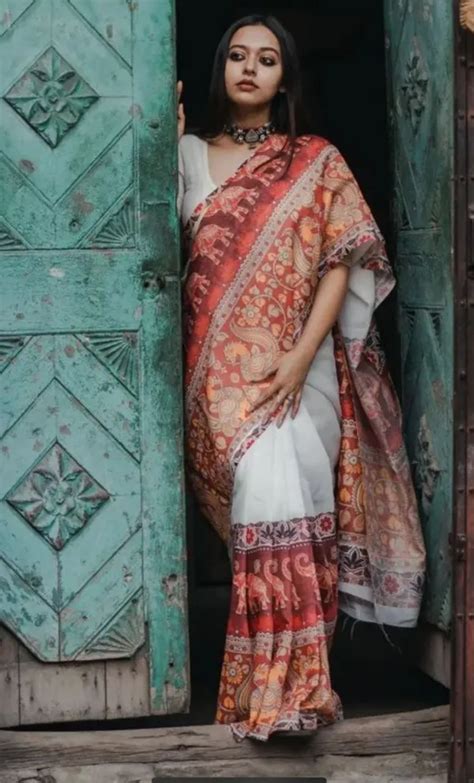 Linen Saree White Linen Saree with Digital Print and Unstitched Blouse ...