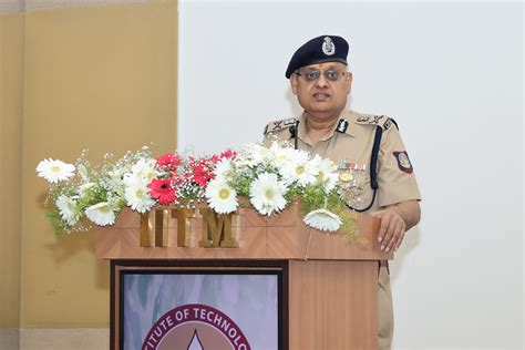 Press Release:Press Information Bureau