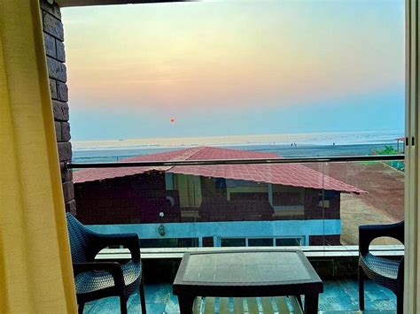 COASTAL BAY BEACH RESORT (Harnai) - Apartment Reviews, Photos, Rate ...
