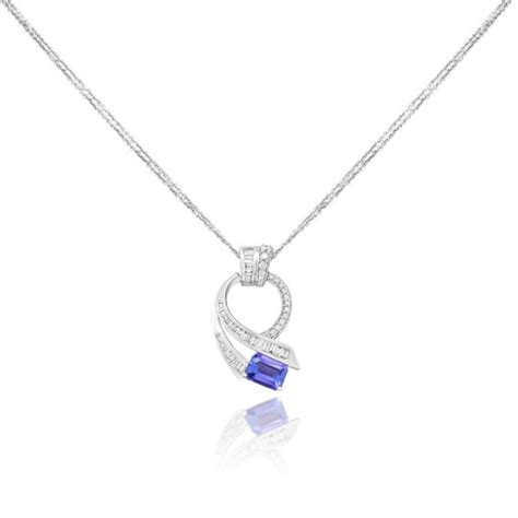 Bramante Staircase Tanzanite Pendant | Zoya A TATA Product