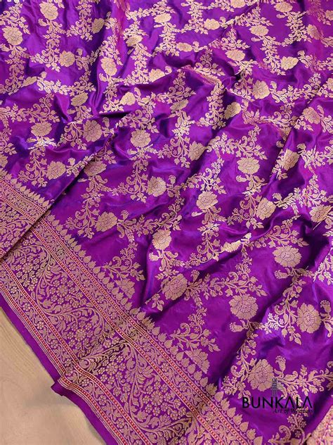 Shop Purple Traditional Floral Jaal Kadwa Katan Silk Banarasi Saree ...