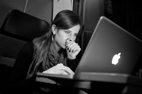 Online Interview 的图像结果