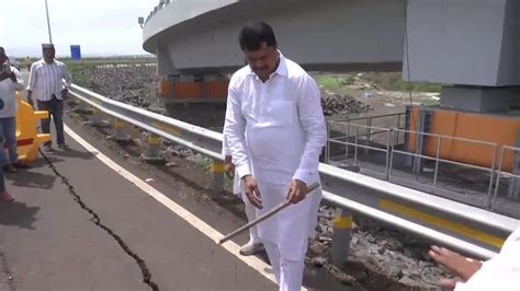 Mumbai: Cracks found on Atal Setu, India's longest sea bridge, months ...