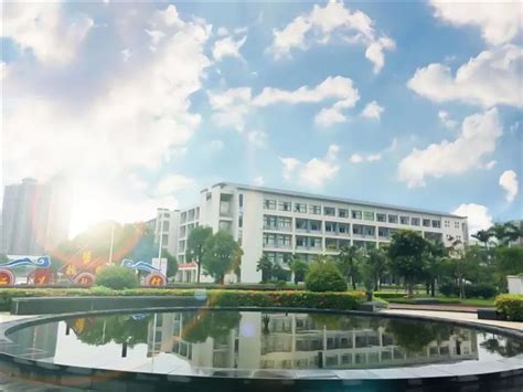 惠州市技师学院校园环境照片-广东技校排名网