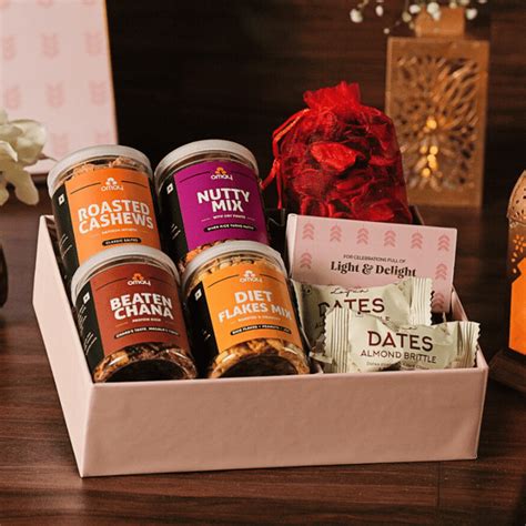 Nutri Treats Gift Box - Omay Foods