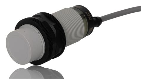 RS PRO | RS PRO Capacitive Threaded Barrel Proximity Sensor, M30, 15 mm ...