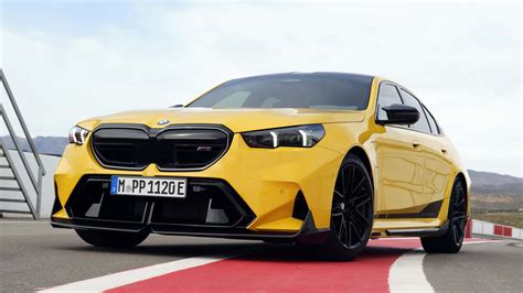 Yeni BMW M5, M Performance parçaları ile bir miktar daha hafif