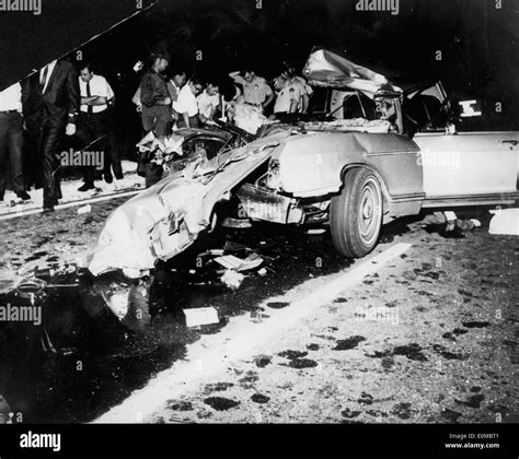 Actress Jayne Mansfield's damaged car after her fatal car crash Stock ...