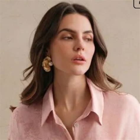 Sarmistha - Biology teacher - ₹1000/h