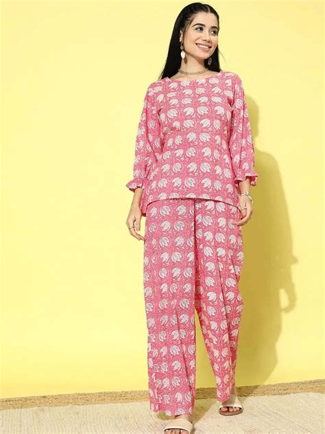 Buy Pink Printed Cotton Night Suit Online at Rs.1187 | Libas