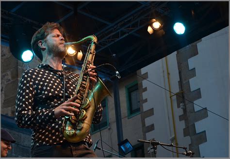 37 Famous Saxophone Players (the Best Saxophone Players Ever)