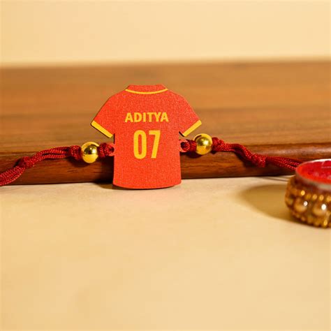 Personalised Footballer Bro Rakhi – Bigsmall.in