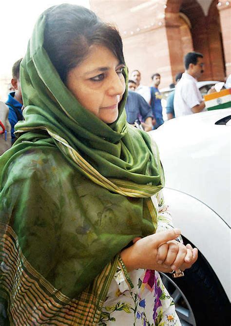Mehbooba: 3 BSF men killed in J& Mehbooba for peace talks
