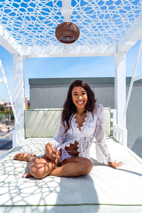 A Complete Guide for Resort Casual Attire