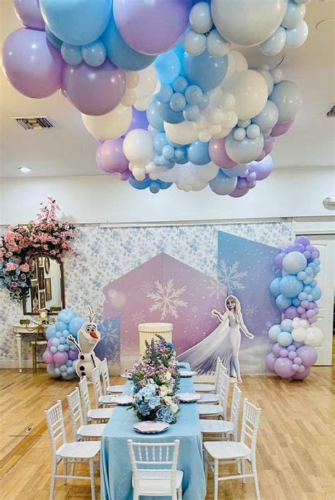 Frozen birthday centerpieces – Artofit