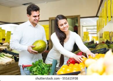 Indian Grocery Store 的图像结果