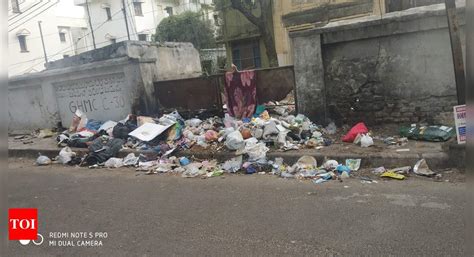 Overflow of Garbage - Times of India
