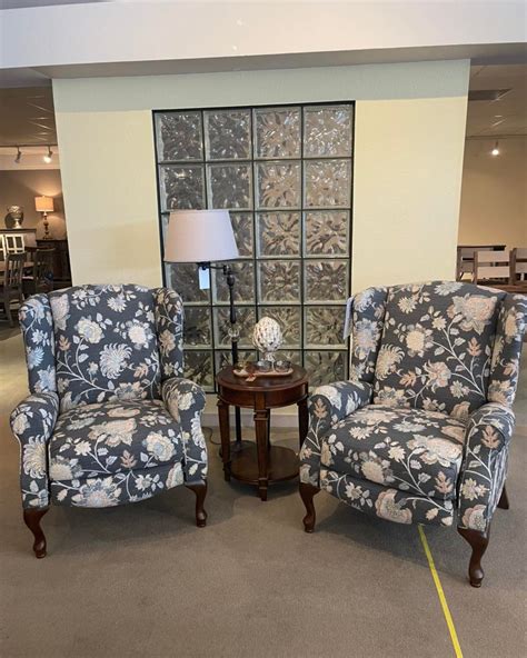 Traditional Furniture Style 的图像结果