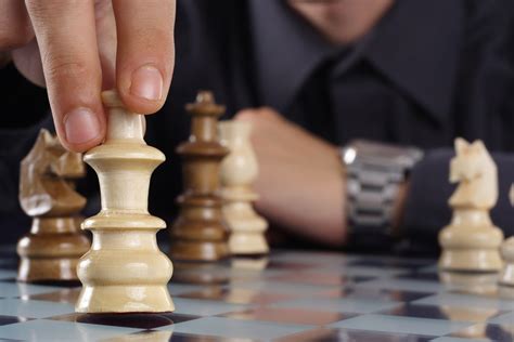 What Chess Pieces Can Move Backwards?