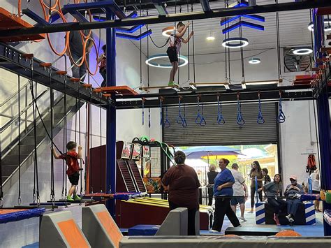 Adventure Park 的图像结果