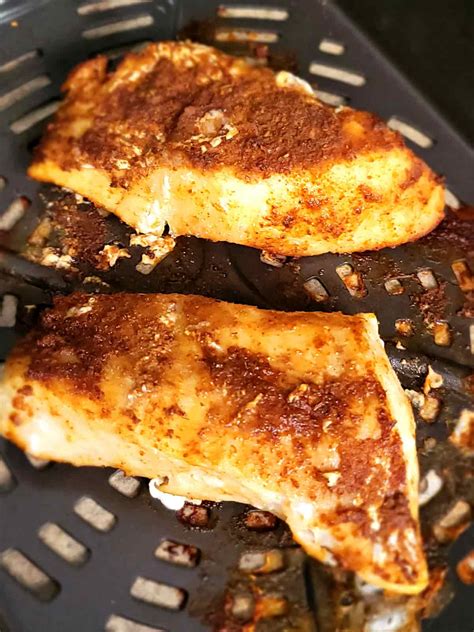 Crispy And Flaky Air Fryer Cod