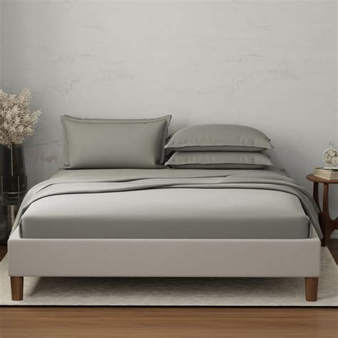 Buy BOUTIQUE LIVING Emblem Cotton 300TC 5Pcs Super King Bedsheet Set ...