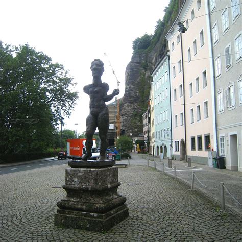 HOMMAGE TO MOZART SCULPTURE (2026) All You Need to Know BEFORE You Go ...