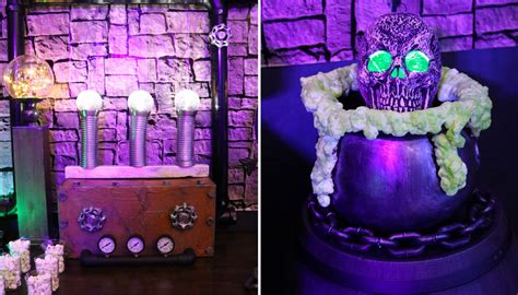 Computer Lab Halloween Decorations 的图像结果