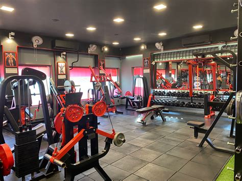 Myc Fitness Kandivali West in Mumbai | FITPASS