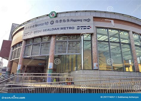 Sealdah Station 的图像结果