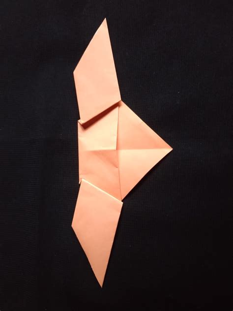 Origami Bat Tutorial 的图像结果