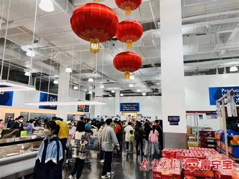 2021南宁消费购物节持续发热中，多家商业综合体客流销售额双增长_中国南宁