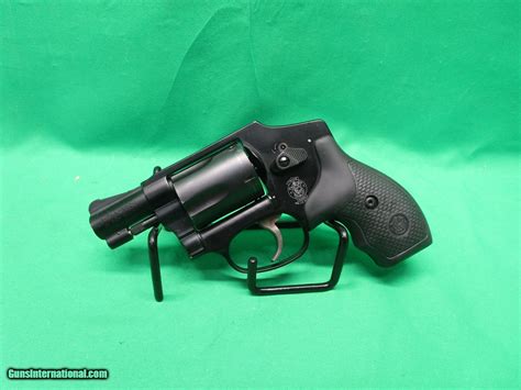 SMITH & WESSON 442-2 AIRWEIGHT