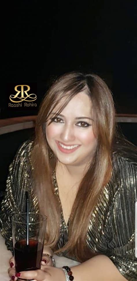 Raashi Rohira Makeup Artist Services, Review and Info - Olready