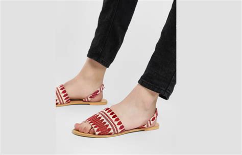 Sandals for girls: Celebrate the arrival of spring with open-toed flats ...