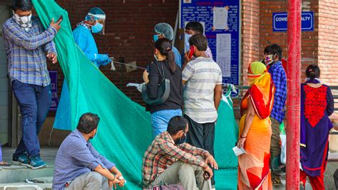 Amidst Reports of Hospitals' Laxity, SC Raps Delhi Govt Over Testing ...