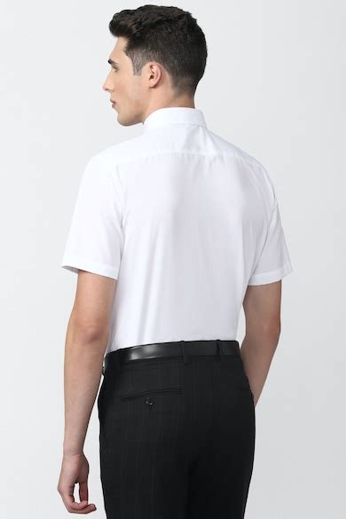 Buy Men White Regular Fit Solid Half Sleeves Formal Shirt Online ...