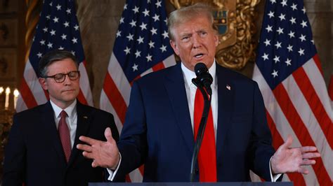 Trump backs Speaker Johnson hours after FISA re-authorization