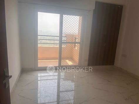 ILD Greens Gurgaon - Without Brokerage Semi-furnished 2 BHK Flat for ...