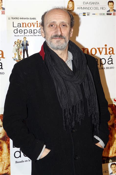 La esperanzadora imagen del actor José Luis Gil en el teatro "a ver a ...