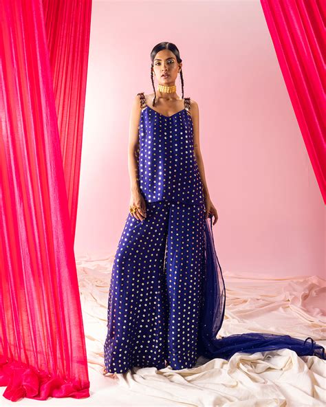 Electric Blue Kurati With Pant And Dupatta – NEZO