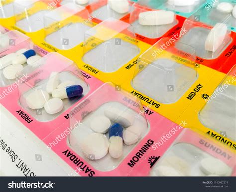 41,704 Blister pack medication Images, Stock Photos & Vectors ...