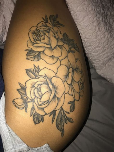 Thigh Tattoos Of Roses - Tattoo Style Trends
