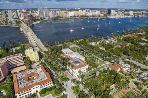 The Society of the Four Arts - WGI