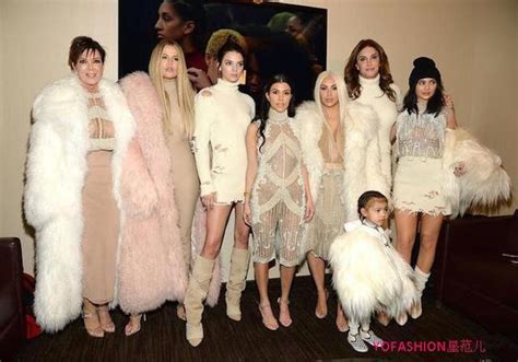 How the Kardashian-Jenner Christmas Card Has Evolved | InStyle