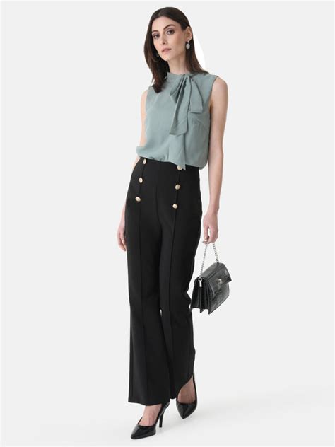 Neck Tie Up Top – KAZO