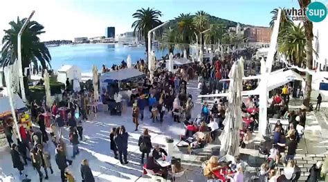 Split - Riva Hrvatskog preporoda, Split, [ Upravo sada, UŽIVO ...