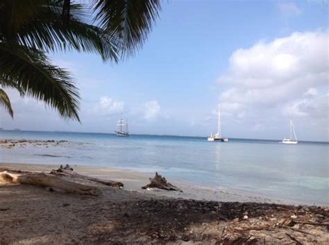 ULTIMATE SAN BLAS (San Blas Islands) - Lodge Reviews, Photos, Rate ...